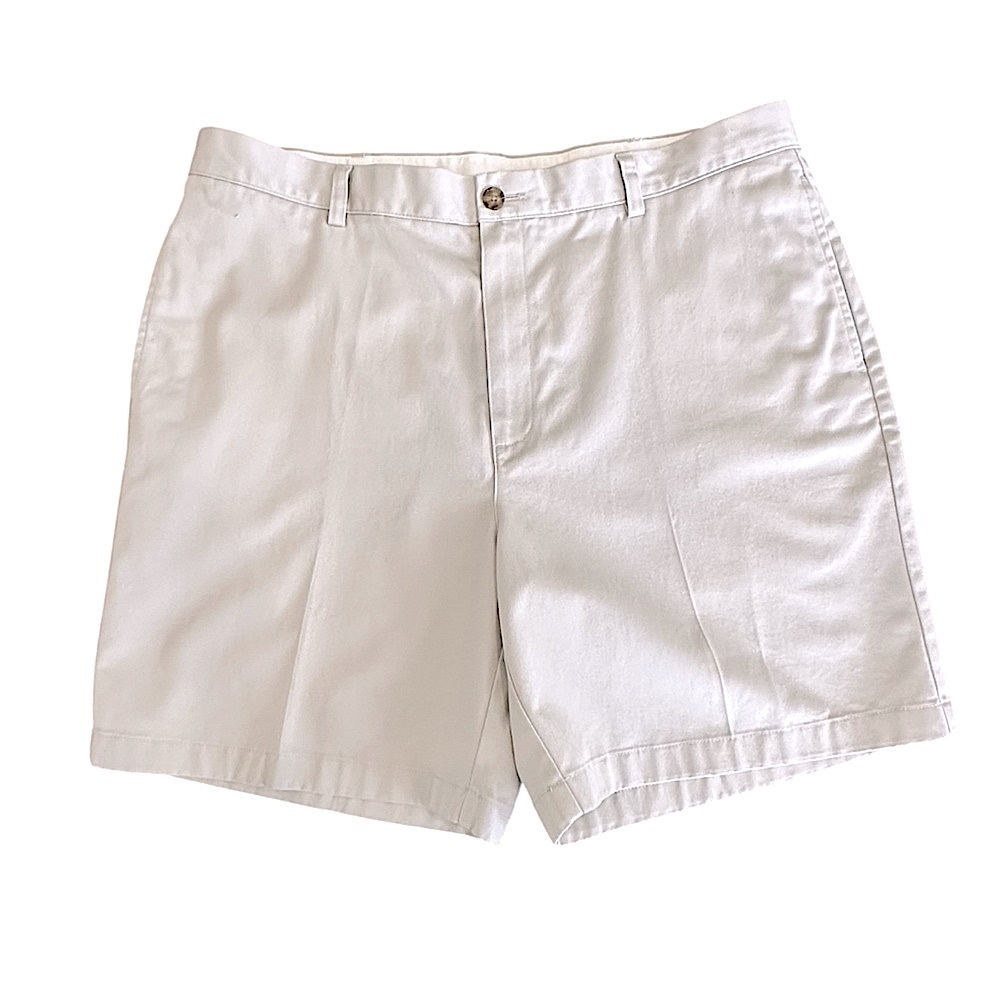 L.L. Bean Men's Natural Fit Khaki Flat Front Chino Shorts No-Iron Cotton Size 38